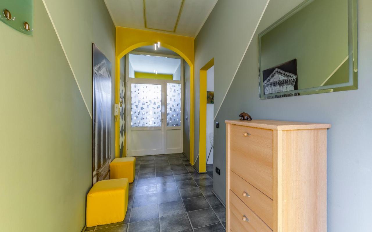 Apartman 39 Pula Exterior photo