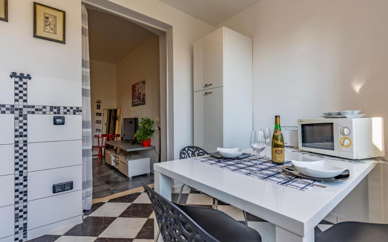 Apartman 39 Pula Exterior photo