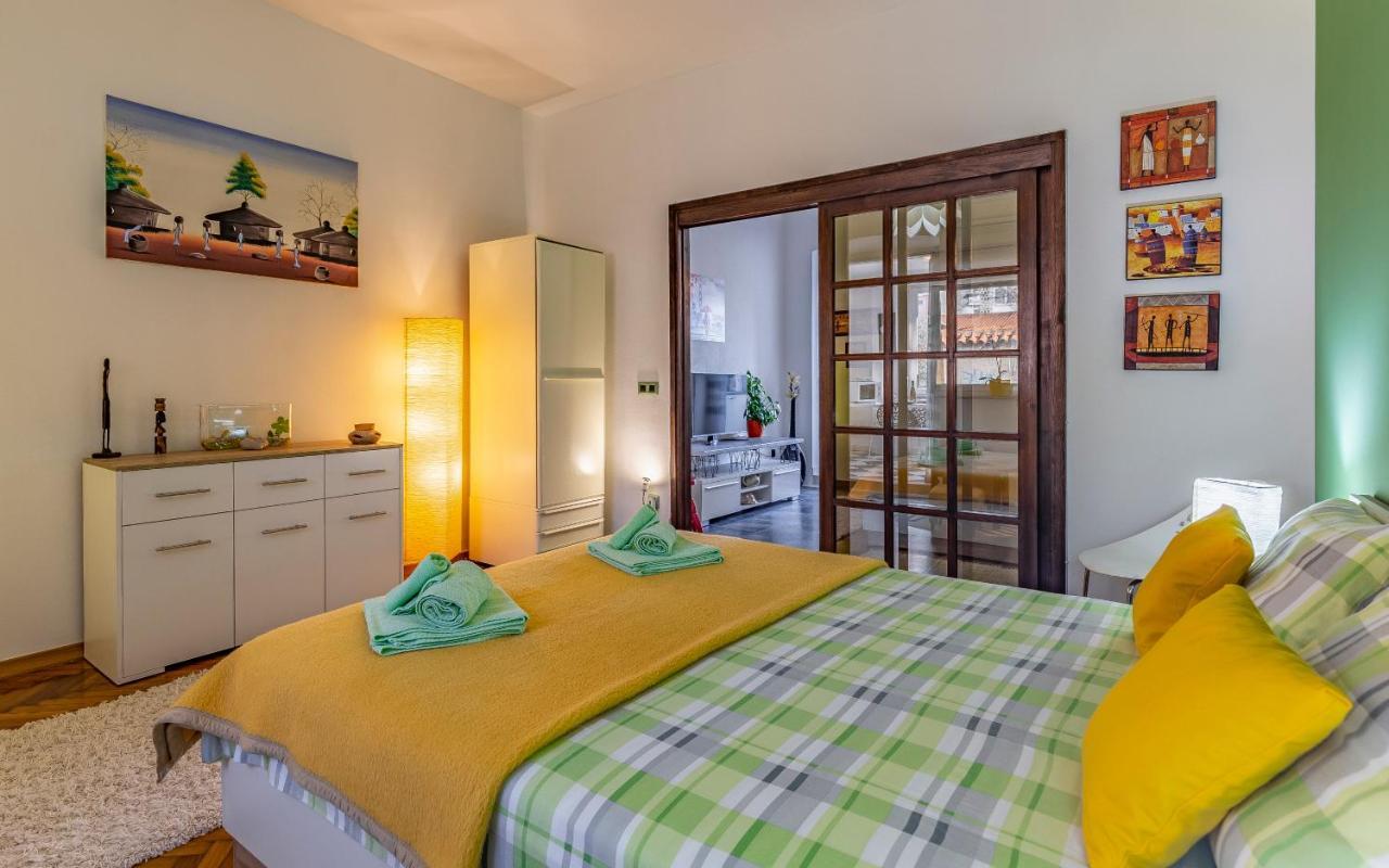 Apartman 39 Pula Exterior photo